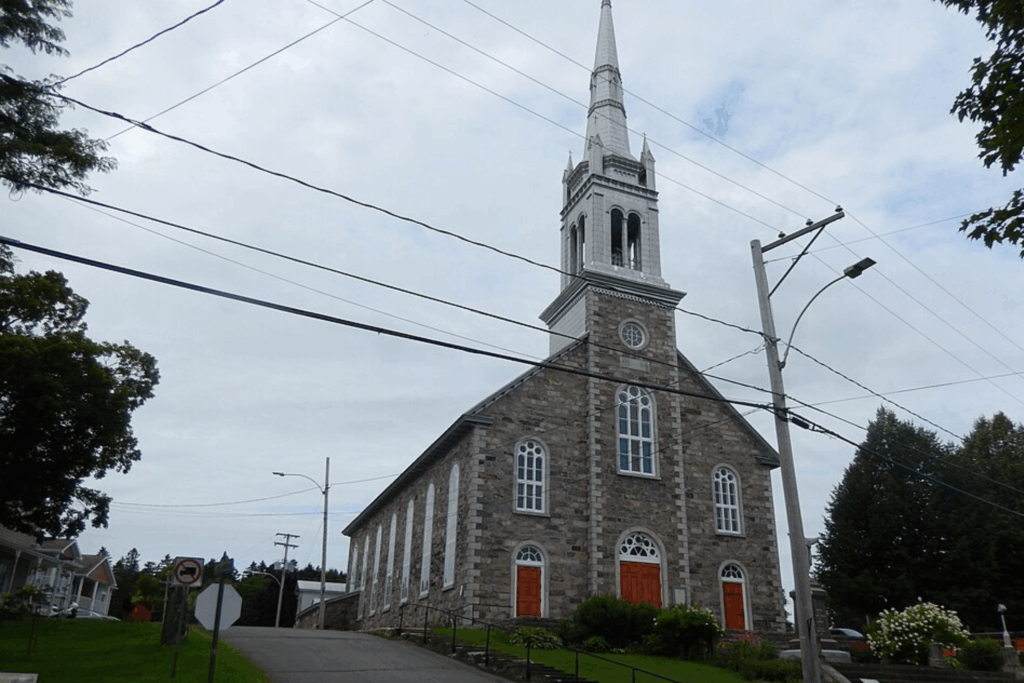 Église dans le ville de Saint-Ubalde